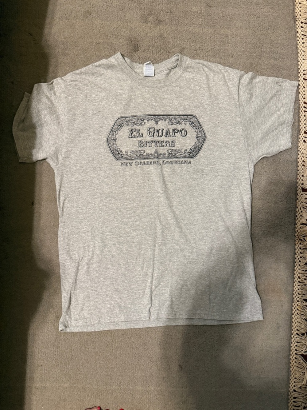 El Guapo Bitters Graphic Tee New Orleans Large Light Gray T Shirt